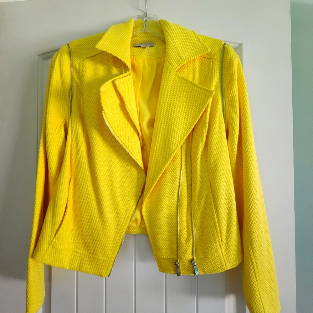 NWT 1. State Yellow Tailored Blazer W/ Convertable Slerves Zippers